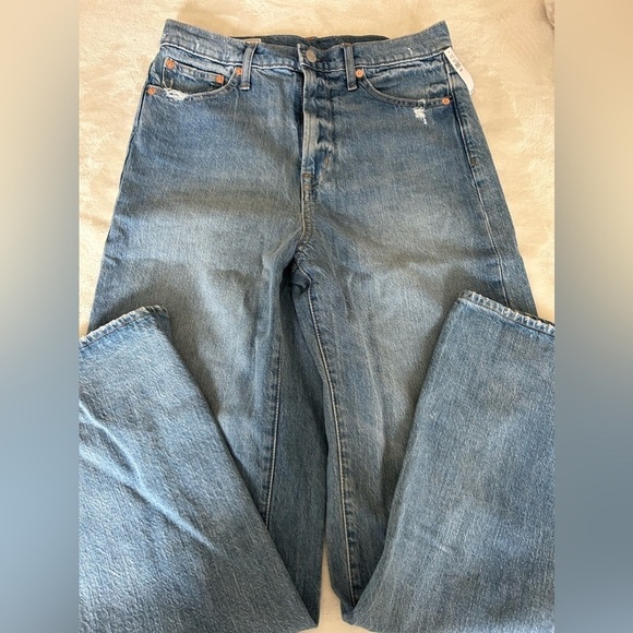 Denim - GAP Wide Leg Sky High Jeans (NWT)